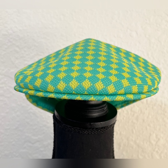 KANGOL - NWT - Kids Mini Argyle 504 - M - Picture 2 of 8